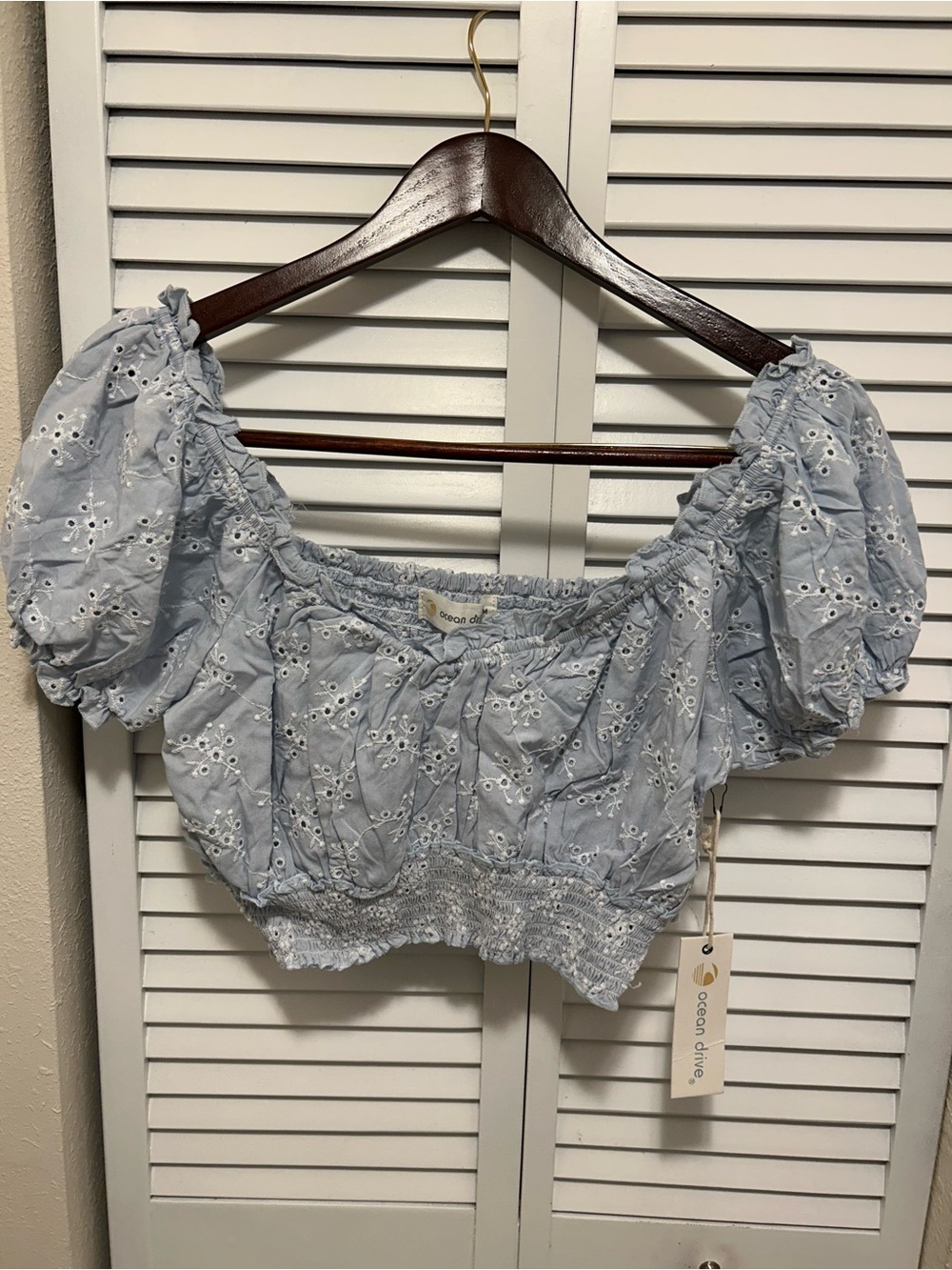 Ocean Drive Pale Blue Eyelet Puff-Sleeve Crop Top NWT